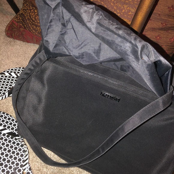 Kenneth Cole Reaction laptop/brief case - Picture 10 of 13